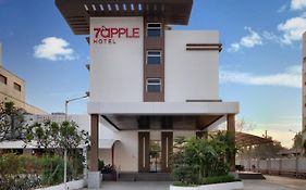 7 Apple Hotel, Vadodara